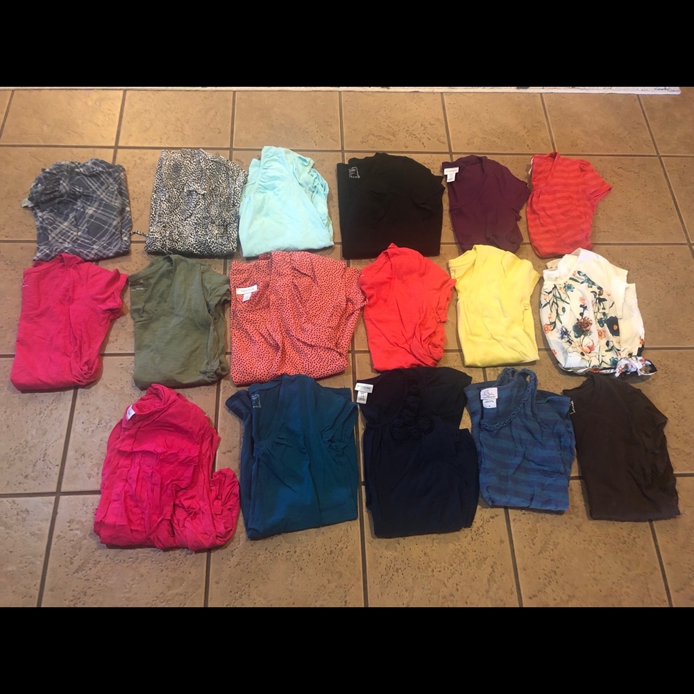 Motherhood Maternity Tops